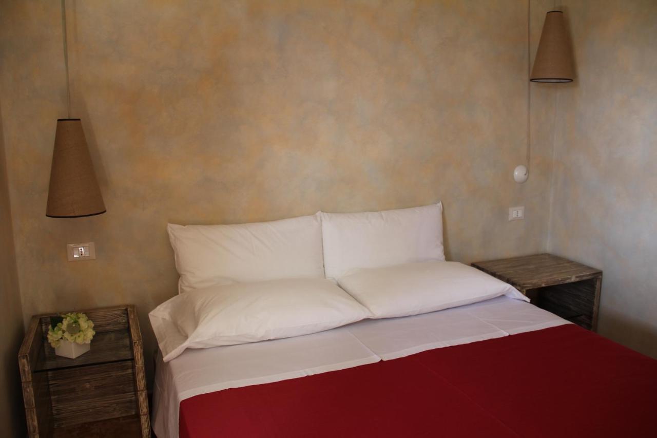 Tenuta Conte Ruggero Santa Domenica  Buitenkant foto