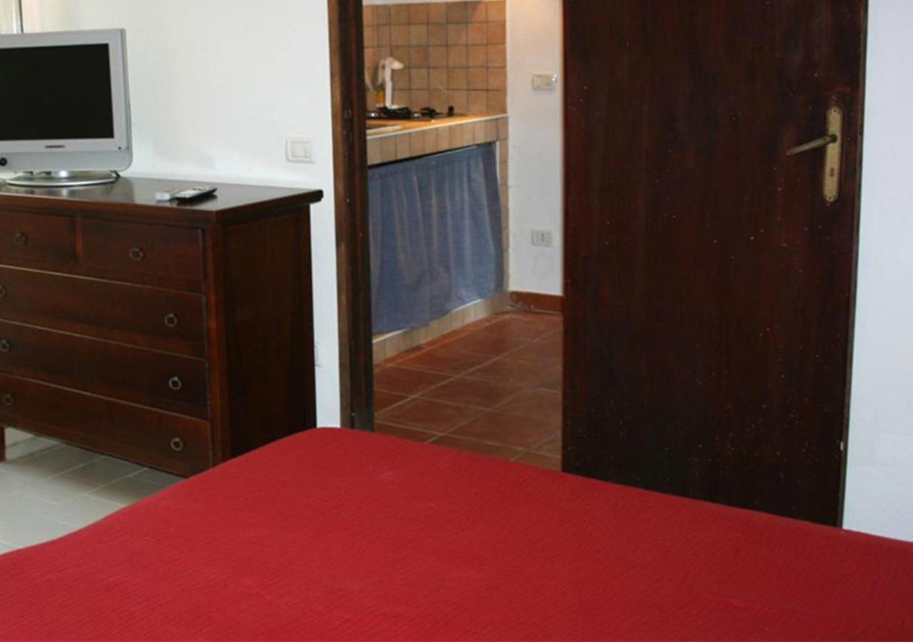 Tenuta Conte Ruggero Santa Domenica  Buitenkant foto