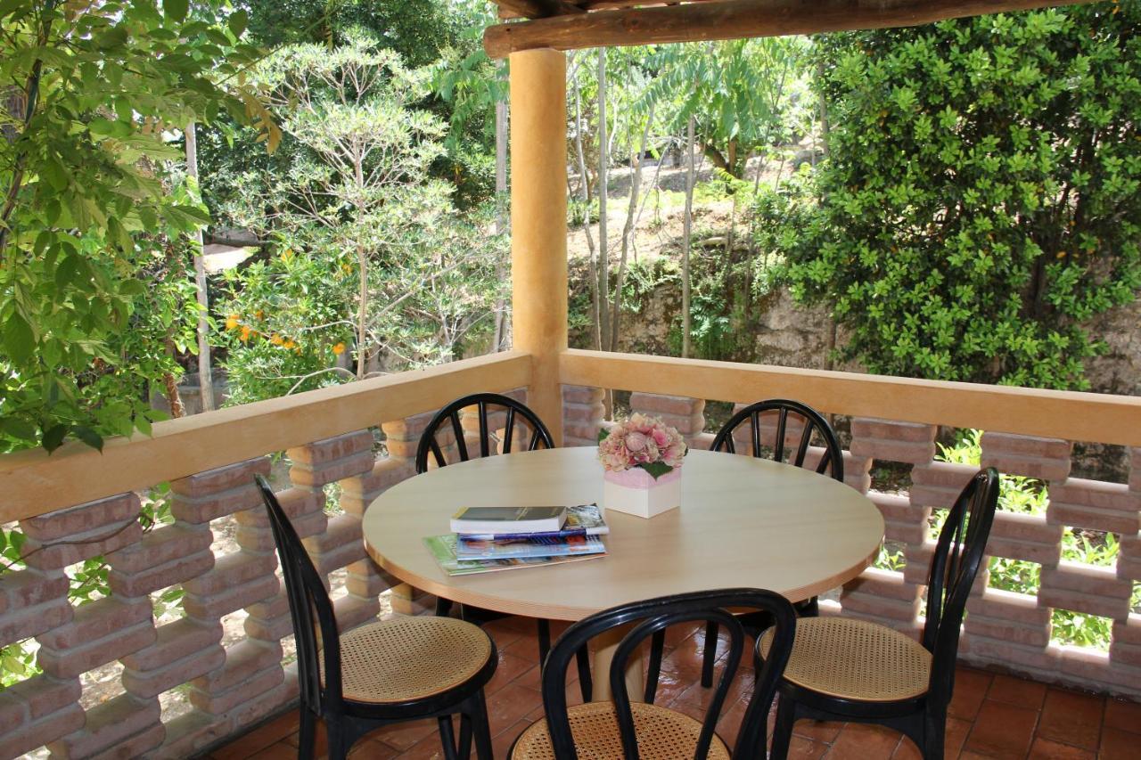 Tenuta Conte Ruggero Santa Domenica  Buitenkant foto